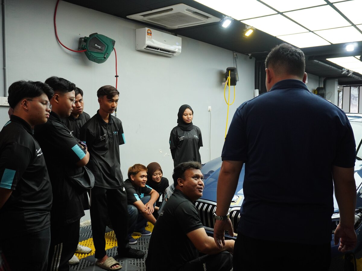 Pakar Estetik Auto Penuh (20 Hari)