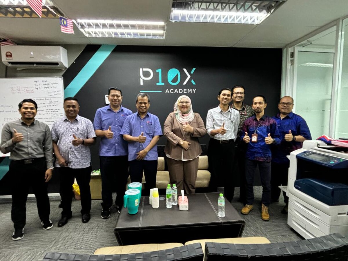 MARA delegation visit to P10X Academy, exploring TVET automotive aesthetics collaboration