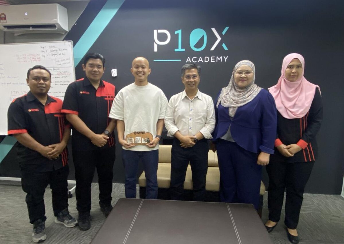 Majlis meterai MoU P10X Academy dengan Prestige Car Care